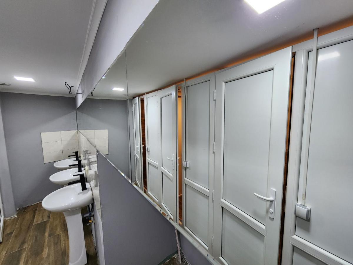 Gala Hostel Tbilisi Zewnętrze zdjęcie