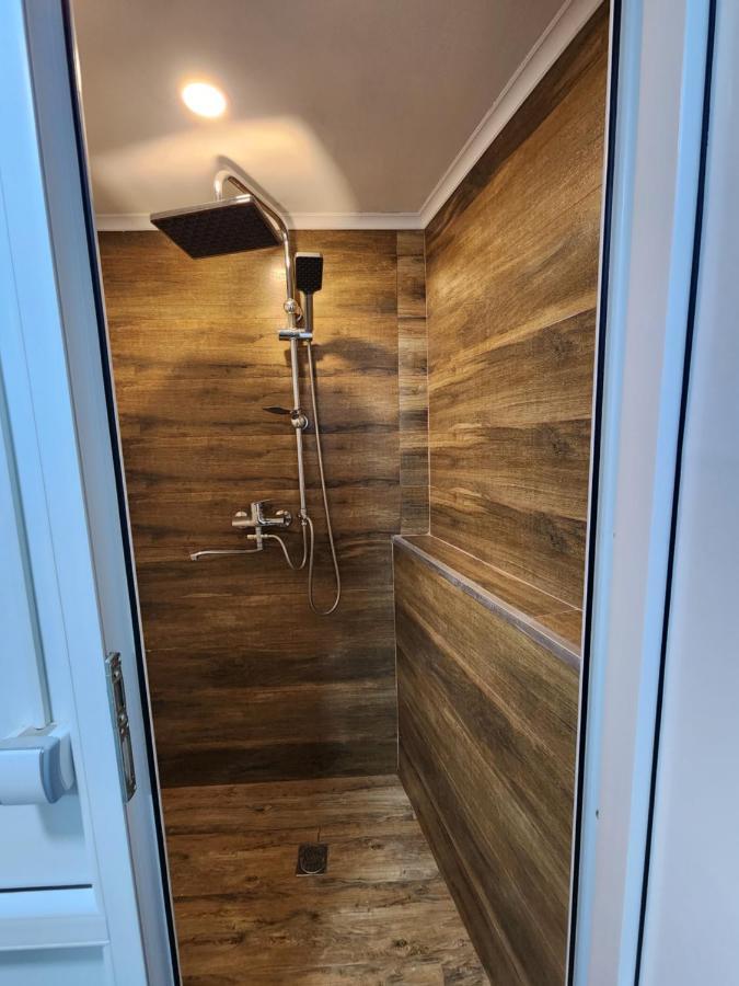Gala Hostel Tbilisi Zewnętrze zdjęcie
