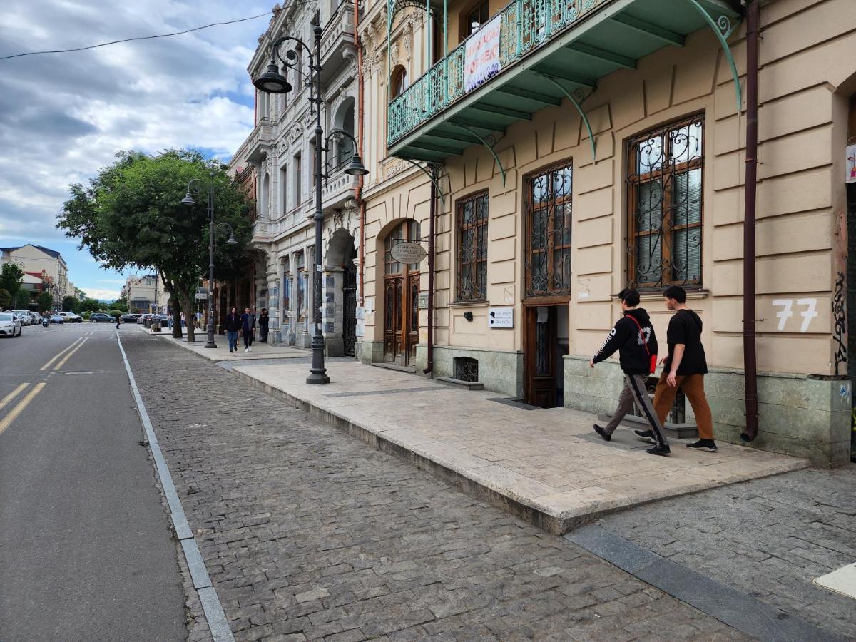 Gala Hostel Tbilisi Zewnętrze zdjęcie